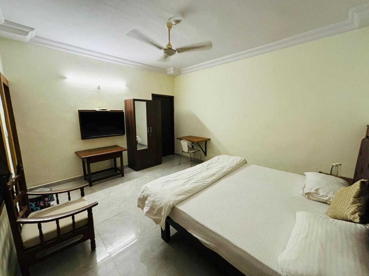 Royal Palms Luxury Service Apartment Nagpur Bagian luar foto